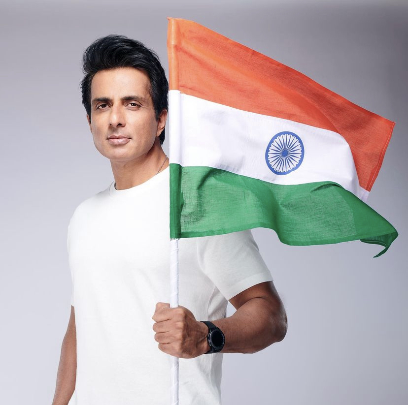 Sonu Sood with the Indian flag.